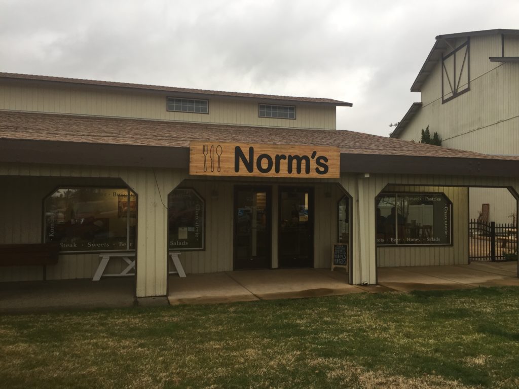 New Restaurant in Palo Cedro Norm's
